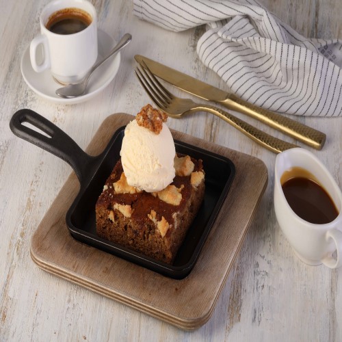 Sizzling Sticky Date Cake