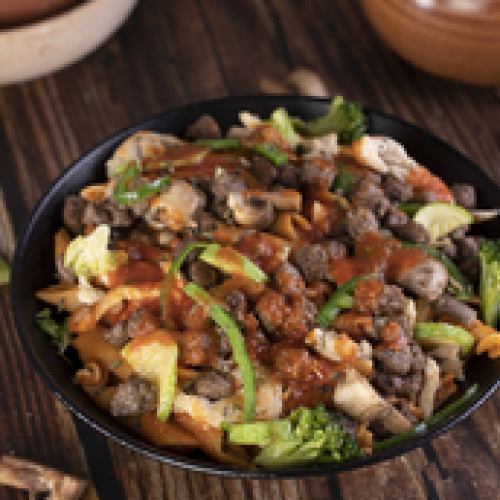 مكرونة دجاج لحم